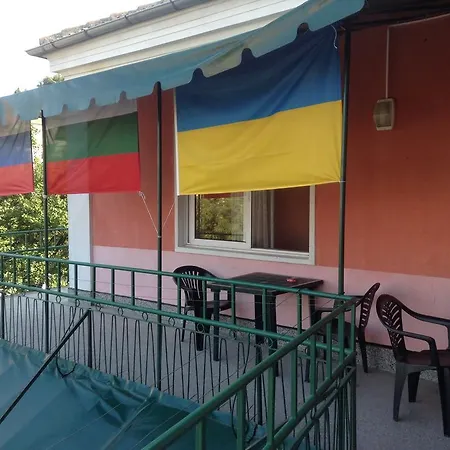 Guest house Pink Obzor